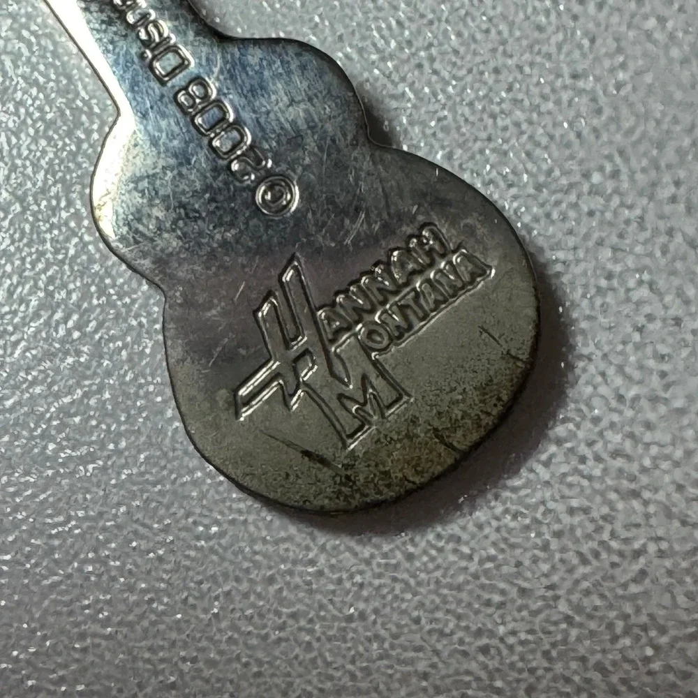 Hannah Montana Guitar Keychain‎ Charm 2008 Disney Collectible Musical Instrument